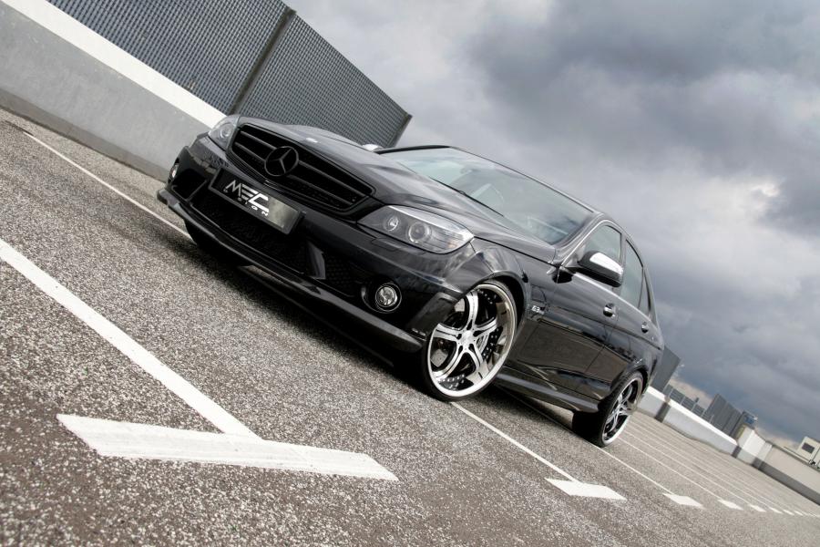  Mercedes-Benz C63 AMG by MEC Design 2010 года  (фото 8 из 41)